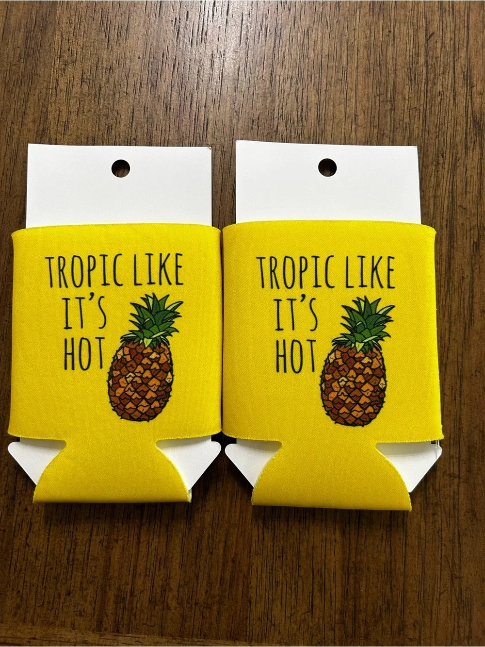 NEW “Tropic Like It's Hot” Yellow Pineapple Can Cooler (Set of 2) 🍍